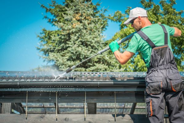 Eau Claire Gutter Cleaning